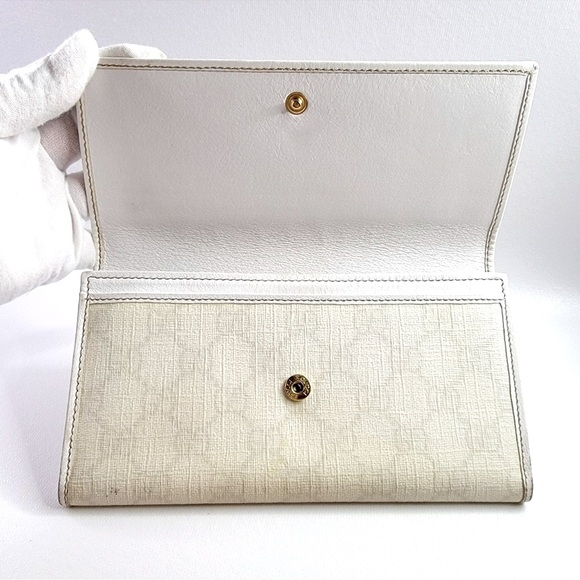 Low start🔥Authentic GUCCI GG Logo Heart PVC Leather Long Wallet - Picture 5 of 10